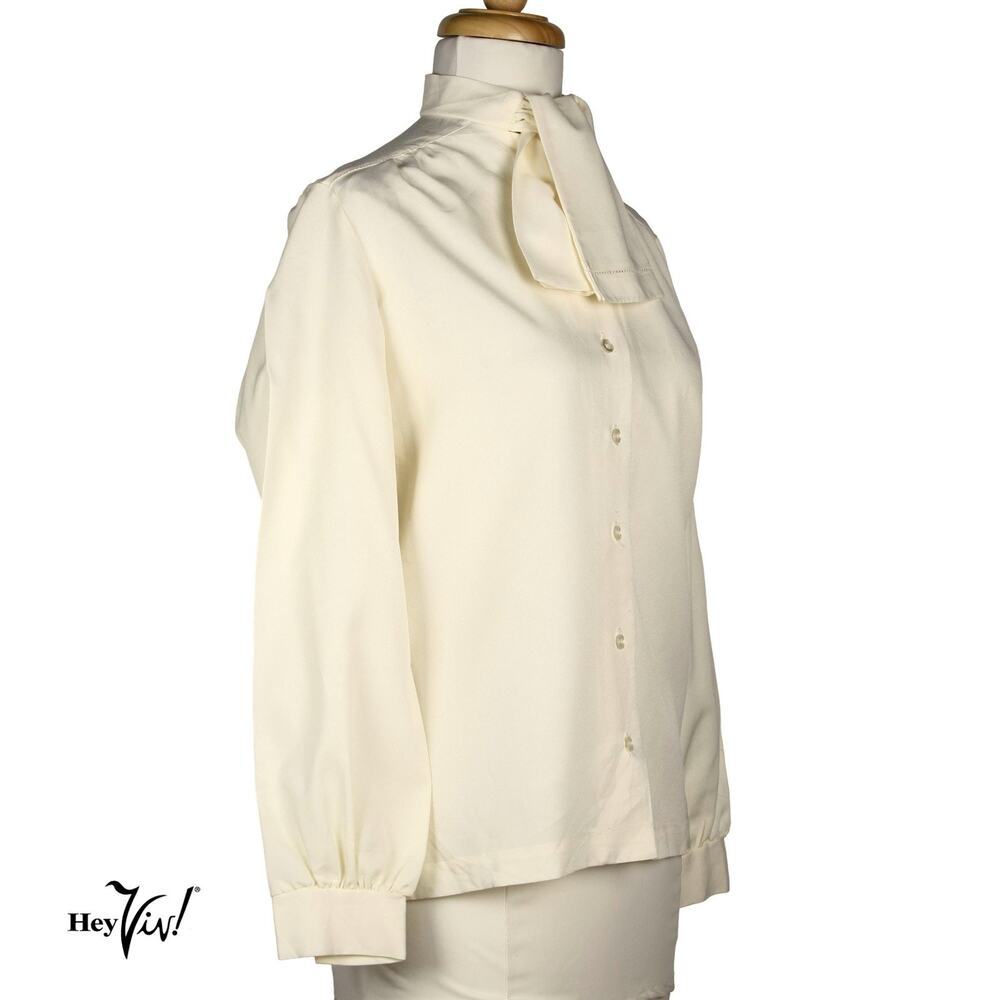 Vintage Russ Ivory Blouse w Neck Tie Bow Union Label Secretary Style ML -Hey Viv